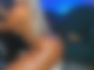 riri-brunnete's Live Sex Cam Show