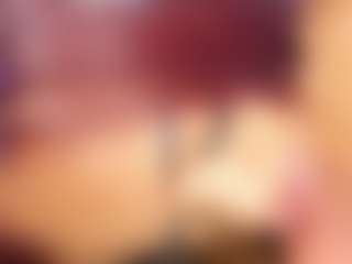riri-brunnete's Live Sex Cam Show