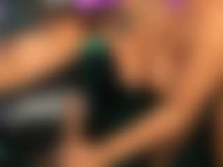 riri-brunnete's Live Sex Cam Show