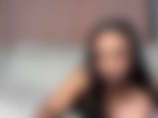 Live cam show with Camsoda Celine - Snowbunny on googirlz