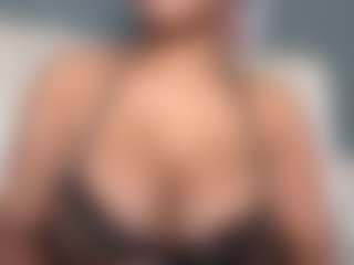 Live cam show with Camsoda Celine - Squirt Toys on TeamSkeetLive