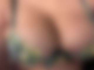Live cam show with Camsoda Celine - Bedroom Curvy on CSO-WL