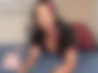 Live cam show with Camsoda Celine - Solo on Camiplay Live