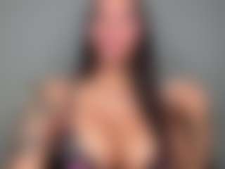 Lola Bunniii's Live Sex Cam Show