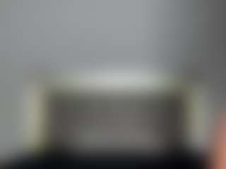 Live cam show with Lola Bunniii - Longlegs on livesuperchat.net