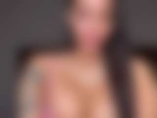 Lola Bunniii's Live Sex Cam Show