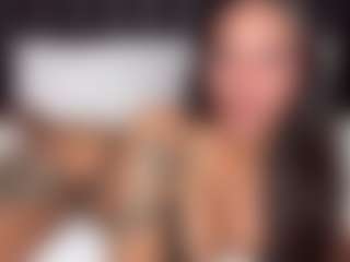 Lola Bunniii's Live Sex Cam Show