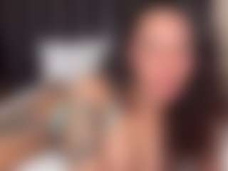 Lola Bunniii's Live Sex Cam Show