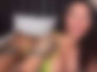 Lola Bunniii's Live Sex Cam Show