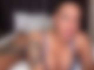Lola Bunniii's Live Sex Cam Show