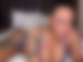 Lola Bunniii's Live Sex Cam Show
