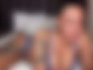 Lola Bunniii's Live Sex Cam Show