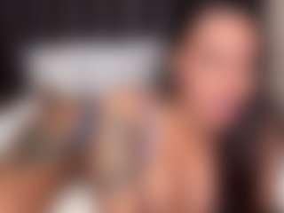Lola Bunniii's Live Sex Cam Show