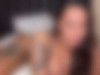 Lola Bunniii's Live Sex Cam Show