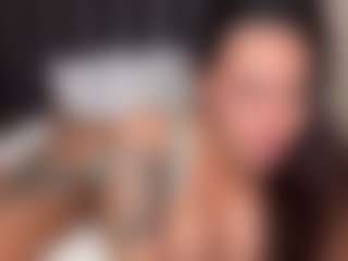 Lola Bunniii's Live Sex Cam Show