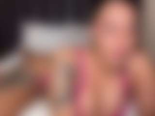 Lola Bunniii's Live Sex Cam Show