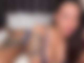 Lola Bunniii's Live Sex Cam Show