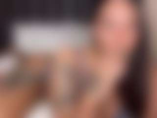 Lola Bunniii's Live Sex Cam Show