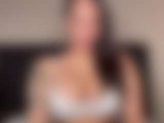 Lola Bunniii's Live Sex Cam Show