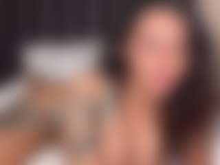 Lola Bunniii's Live Sex Cam Show