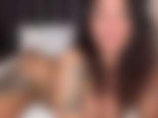 Lola Bunniii's Live Sex Cam Show