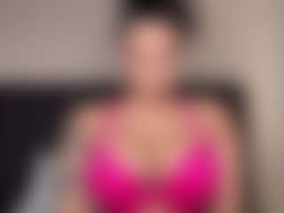 Lola Bunniii's Live Sex Cam Show