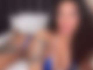 Lola Bunniii's Live Sex Cam Show