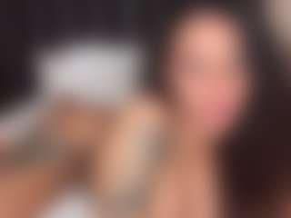 Lola Bunniii's Live Sex Cam Show