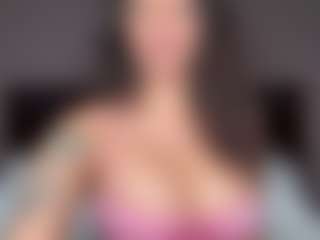 Lola Bunniii's Live Sex Cam Show