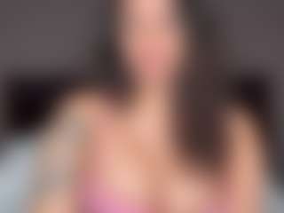 Lola Bunniii's Live Sex Cam Show