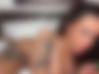 Lola Bunniii's Live Sex Cam Show