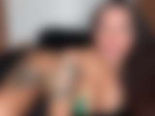 Lola Bunniii's Live Sex Cam Show