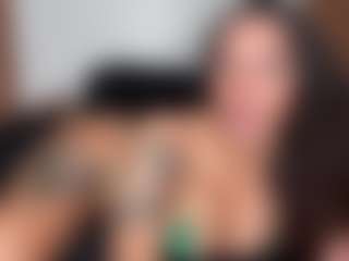 Lola Bunniii's Live Sex Cam Show
