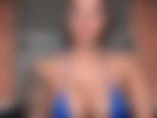 Lola Bunniii's Live Sex Cam Show