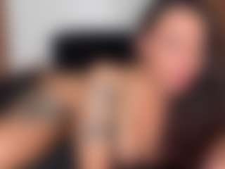 Lola Bunniii's Live Sex Cam Show