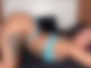 Lola Bunniii's Live Sex Cam Show