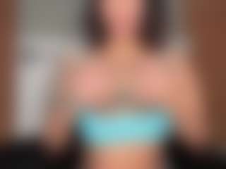 Lola Bunniii's Live Sex Cam Show