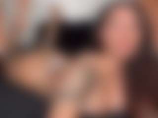 Lola Bunniii's Live Sex Cam Show