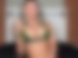 Lola Bunniii's Live Sex Cam Show