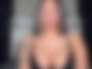 Lola Bunniii's Live Sex Cam Show