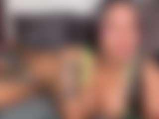 Lola Bunniii's Live Sex Cam Show