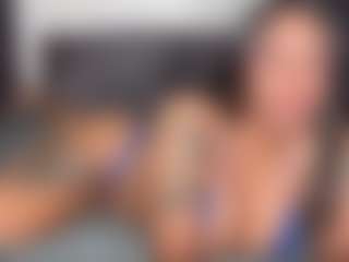 Lola Bunniii's Live Sex Cam Show