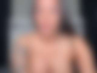 Lola Bunniii's Live Sex Cam Show
