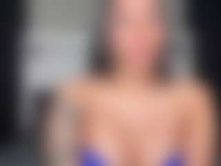 Lola Bunniii's Live Sex Cam Show