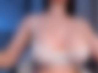 Live cam show with GoddessKateline - Glasses on TastyBlacksLive