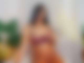Live cam show with connycuisman - Brown Eyes Ebony on Latina Girls
