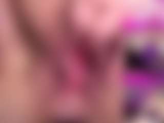 Live cam show with helenstaruk - Blonde Hair MILF on ObeyMaria