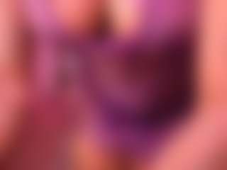 Live cam show with Vixen Capri - Brown Eyes on Cam Slut