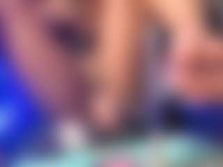 Vixen Capri's Live Sex Cam Show