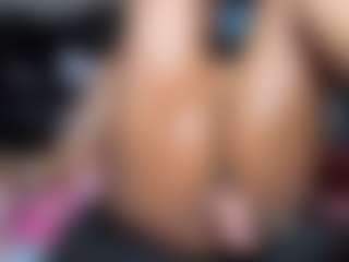 Vixen Capri's Live Sex Cam Show